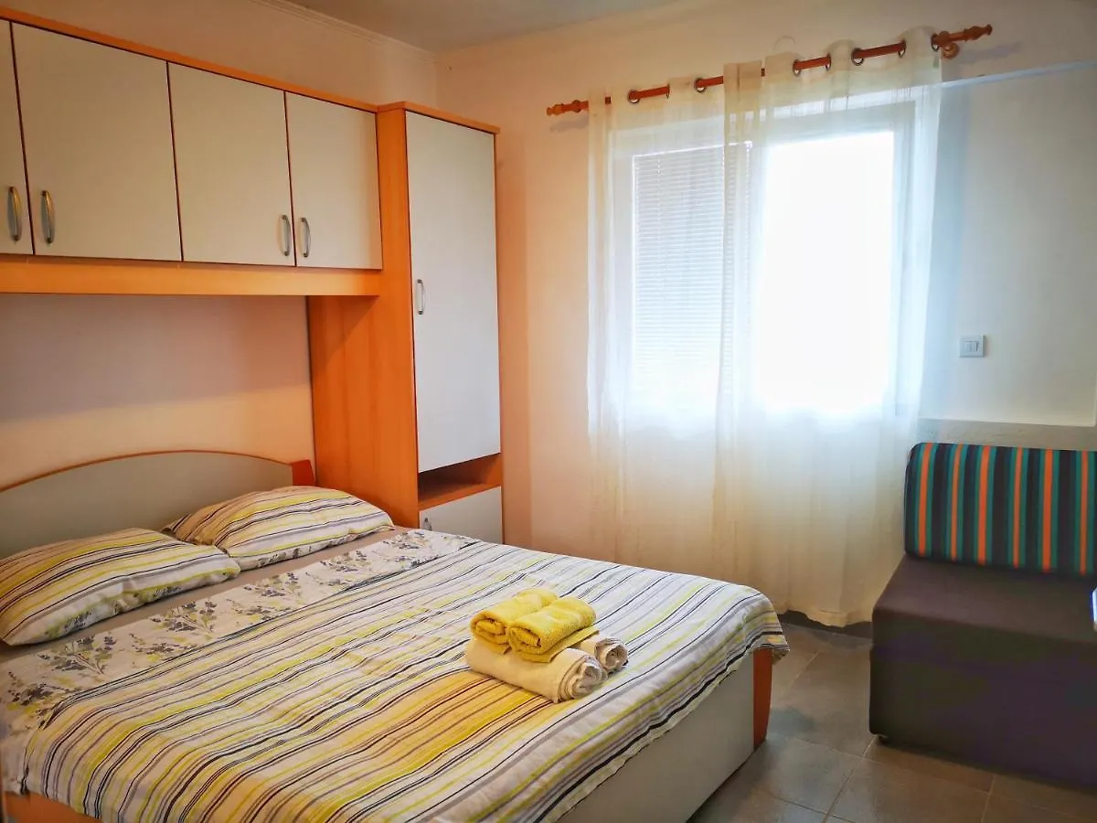 Apartments Venci Bibinje 0*,